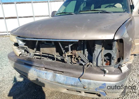 2004 Chevrolet Tahoe Lt z USA, uszkodzony, nr VIN 1GNEC13Z74R229359